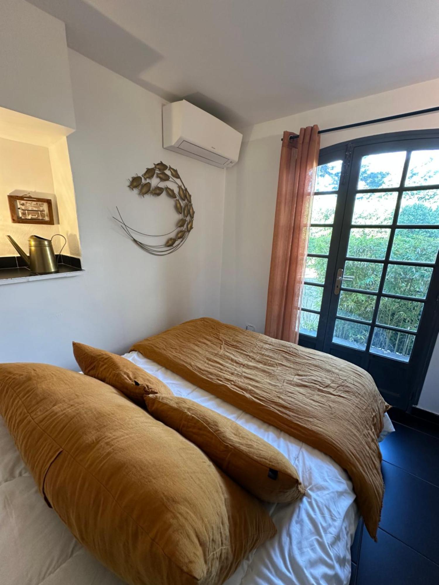 Home Cassis - Maison Les Calanques - Piscine Chauffee A 30C Eksteriør bilde